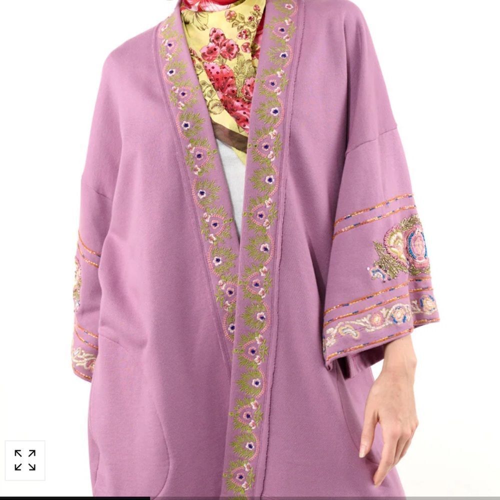 Aratta Juliette Embellished Kimono $226 MSRP-current Style